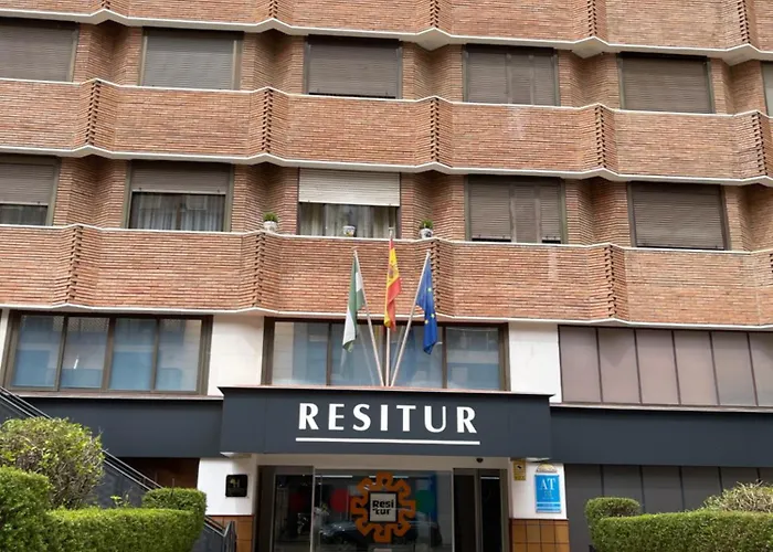 Resitur Luxury Suit 2